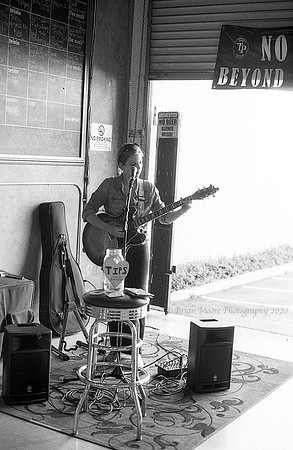 2018 OM2n Tri-X-030