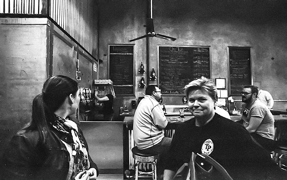 F1 Tri-X001