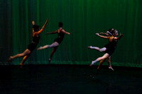 Floating Girls Green
